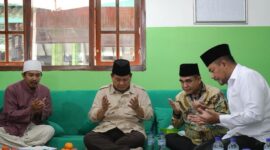 Ketua Umum Gerindra Prabowo melakukan kunjungan silaturahmi ke pondok pesantren di Jawa Timur. (Dok. Partai Gerindra)