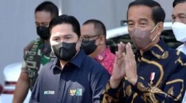 Menteri BUMN Erick Tohir dan Presiden Jokowi. (Instagram.com/@jokowiiriana.id)