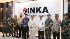 Menteri Pertahanan (Menhan) RI Prabowo Subianto di PT INKA. (Dok. Tim Media Prabowo Subianto)