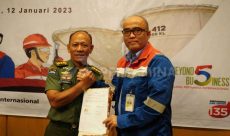 PT Kilang Pertamina Internasional Unit Balikpapan Tanda Tangan Kerja Sama dengan TNI – POLRI