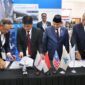 Menteri Pertahanan, Prabowo Subianto menyaksikan penandatanganan dua Nota Kesepahaman antara industri pertahanan Indonesia dan Malaysia. (Dok. Tim Media Prabowo Subianto)