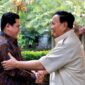 Menteri Pertahanan Prabowo Subianto bersama Menteri BUMN sekaligus Ketua Umum PSSI Erick Thohir. (Dok. Kemhan.go.id)
