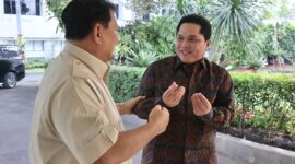Menteri Pertahanan Prabowo Subianto bersama menteri BUMN Erick Thohir. (Dok. Kemhan.go.id) 