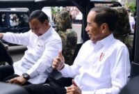 Presiden Jokowi dengan Menteri Pertahanan Prabowo Subianto. (Instagram.com/@jokowi) 
