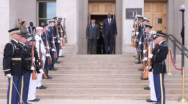 Menteri Pertahanan RI Prabowo Subianto bersama Menteri Pertahanan Amerika Serikat (AS), Lloyd J Austin III. (Dok. Tim Media Prabowo Subianto)