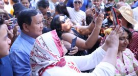 Menteri Pertahanan (Menhan) Prabowo Subianto berkunjung ke Wisma Indonesia di Washington DC, Amerika Serikat (AS) disambut antusiasme para diaspora. (Dok. Tim Media Prabowo Subianto)
