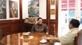 Menteri Pertahanan Prabowo Subianto bersama menteri BUMN Erick Thohir. (Dok. Kemhan.go.id)
