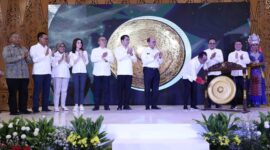 Pemerintah resmi membuka penjualan tiket kereta cepat Jakarta-Bandung atau yang bernama “Whoosh”. (Dok. Bank BRI)