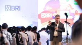 Kepemimpinan kuat menahkodai BRI menjadi alasan Direktur Utama BRI Sunarso dinobatkan sebagai ‘Maestro CEO of The Year’ pada ajang CNBC Indonesia Awards 2023 (13/12). (Dok. BRI)