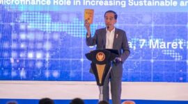 Presiden RI Joko Widodo dalam pembukaan BRI Microfinance Outlook 2024 di Jakarta (07/03/2024). (Dok. BRI)