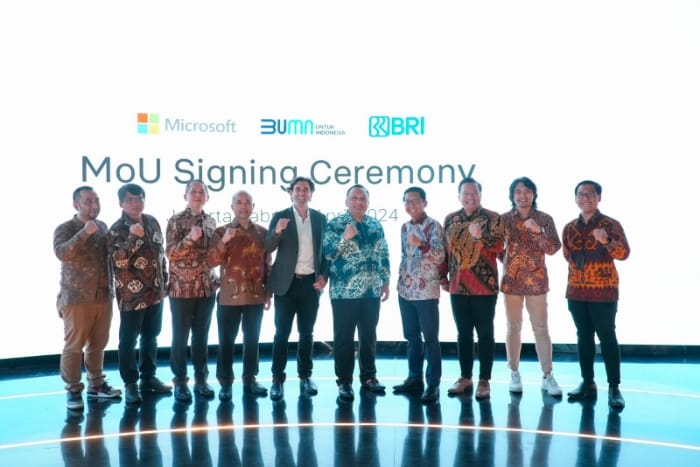 BRI menandatangani kemitraan strategis dengan Microsoft guna mendorong pengembangan pemanfaatan kecerdasan buatan/articiaial intelligence (AI). (Dok. BRI)