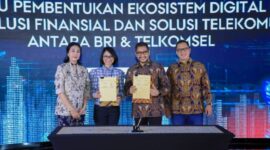 Penandatanganan Nota Kesepahaman antara BRI dengan Telkomsel di Transformation Center Gedung BRI 1, Jakarta (14/05/2024). (Dok. BRI)