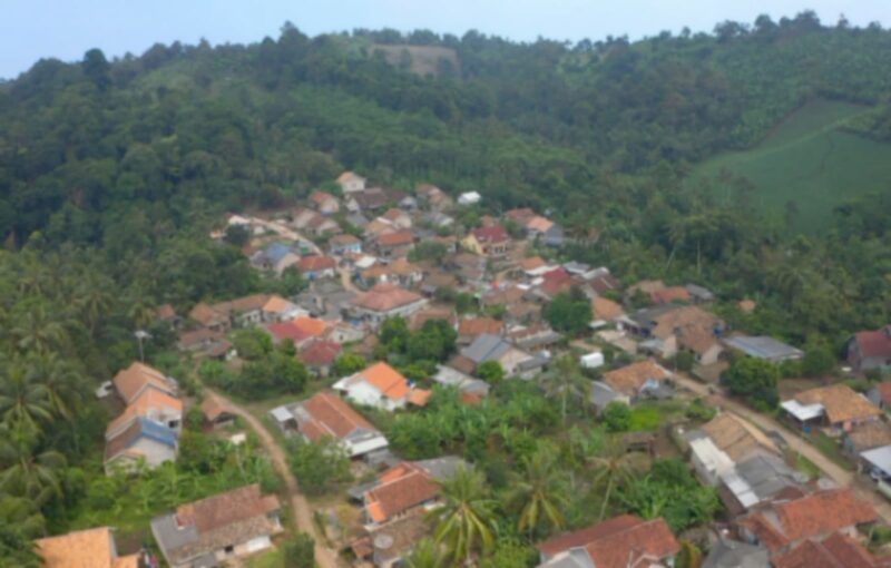 Desa Kelawi di Kecamatan Bakauheni, Kabupaten Lampung Selatan menyimpan potensi sebagai desa wisata melalui inovasi agrowisata hingga meraih penghargaan Desa BRILiaN Hijau 2023 oleh BRI. (Dok. BRI)