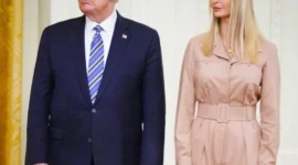 Mantan Presiden Donald Trump bersama Ivanka Trump. (Instagram.com@ivankatrump)