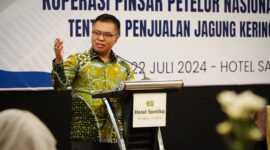 MoU antara Bulog Wilayah NTB dengan peternak rakyat yang tergabung dalam Pinsar Petelur Nasional (PPN) pada Senin (22/7/2024) di Mataram, Nusa Tenggara Barat. (Dok. Tim Komunikasi Bapanas)
