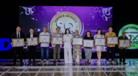 BRI raih penghargaan Total Service Quality Satisfaction based on Customer Perception Survey SQIndex 2024 dengan Predikat Diamond di ajang Service Quality Awards 2024. (Dok. BRI) 