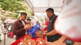 Melalui program Klasterku Hidupku, BRI menunjukkan komitmennya dalam mendukung sektor pertanian, salah satunya melalui pemberdayaan klaster buah kelengkeng di Tuban, Jawa Timur. (Dok. BRI)