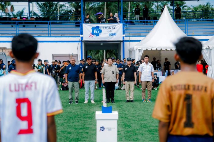 Liga Kompas (LKG) U-14 Powered by BRI resmi dimulai pada Minggu, 15 Desember 2024, di Lapangan Kera Sakti, Puspitek, Tangerang Selatan. (Dok. BRI)