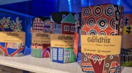 Ethnic Gendhis, produk artisan batik tulis asal Yogyakarta yang telah dinikmati konsumen dari dalam hingga luar negeri seperti Malaysia, Australia, Kanada hingga Belgia. (Dok. BRI)