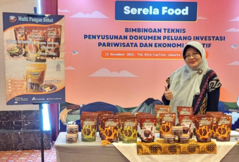 Dampak kehadiran LinkUMKM BRI dirasakan oleh Jelita Puspa Agustin, pelaku UMKM multi pangan sehat “Serela Food” yang berlokasi di Kalideres, Jakarta Barat. (Dok. BRI)