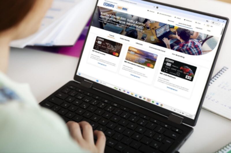 Kini, masyarakat dapat mengajukan kartu kredit BRI secara online langsung melalui website resmi BRI. (Dok BRI).