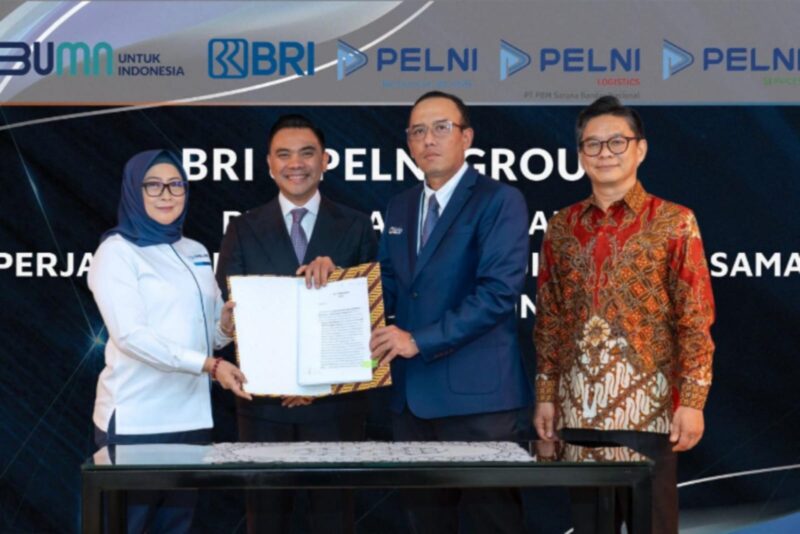 Penandatanganan perjanjian kerjasama antara PT Pelayaran Nasional Indonesia (Persero) (PELNI) dan PT Bank Rakyat Indonesia (BRI)