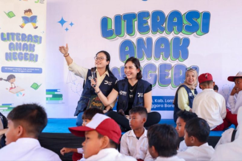 BRI Peduli hadir di SDN 1 Malaka, NTB, untuk tingkatkan literasi anak negeri! Dukung pendidikan berkualitas, perkuat guru, dan lengkapi fasilitas sekolah.