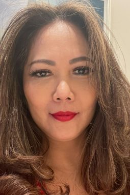 Permata Warokka Luruskan Isu: Tidak Ada Hubungan Pribadi dengan Fariz RM