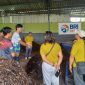 Mengubah sampah menjadi emas! Lewat program BRI Peduli ‘Yok Kita Gas’, BRI latih pengurus TPS3R di Bali ubah sampah organik jadi pupuk kompos. (Dok. BRI)